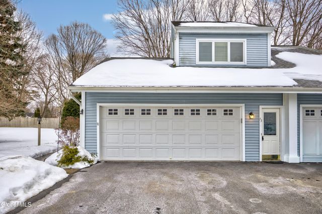 73 Pepper Lane, Greenfield, NY 12866