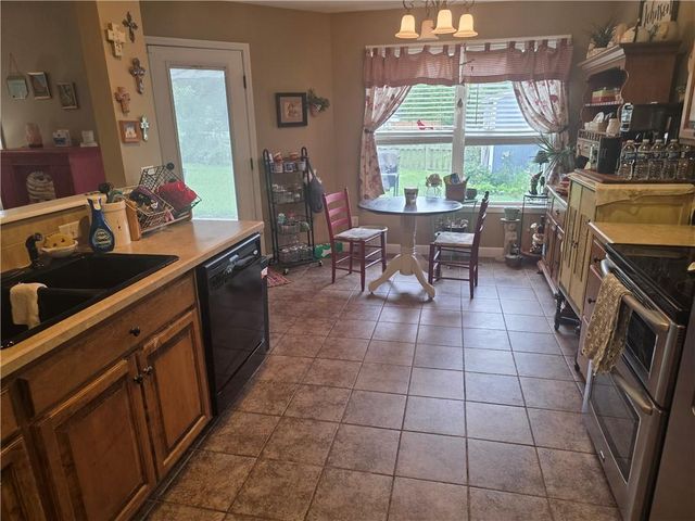 614 S Connor Street S, Odessa, MO 64076
