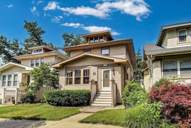1003 Mapleton Avenue, Oak Park, IL 60302