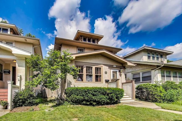 1003 Mapleton Avenue, Oak Park, IL 60302