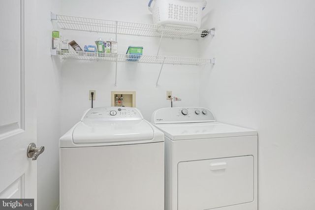 225 WAGON WHEEL LN, Columbus, NJ 08022