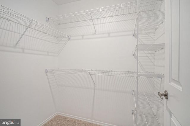 225 WAGON WHEEL LN, Columbus, NJ 08022