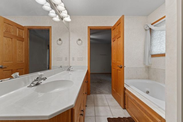 1454 159th Avenue NW, Andover, MN 55304
