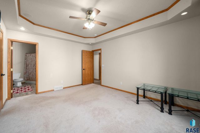 601 S Palmer Dr Drive, Brandon, SD 57005