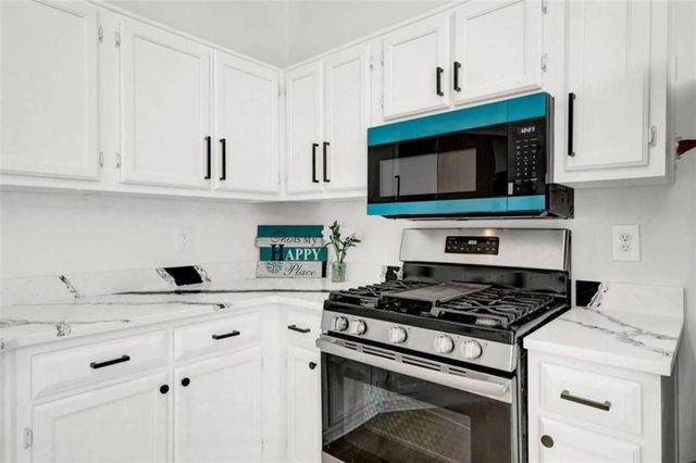 7153 New Dale Road, Rex, GA 30273