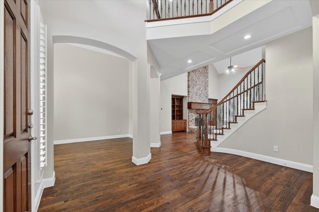 2324 All Saints Lane, Plano, TX 75025