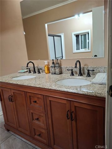 15455 Glenoaks Boulevard 226, Sylmar, CA 91342