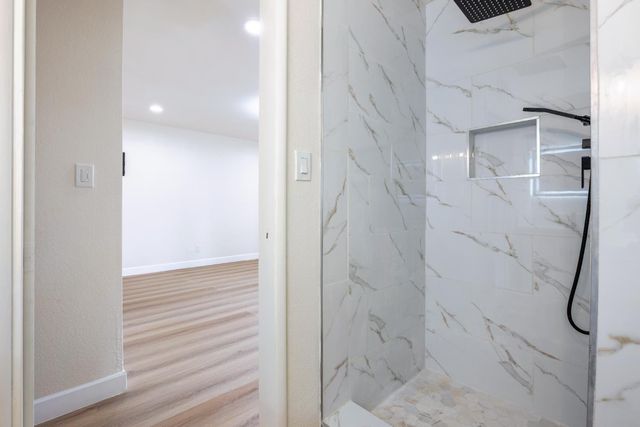 5167 E Balch Avenue, Fresno, CA 93727