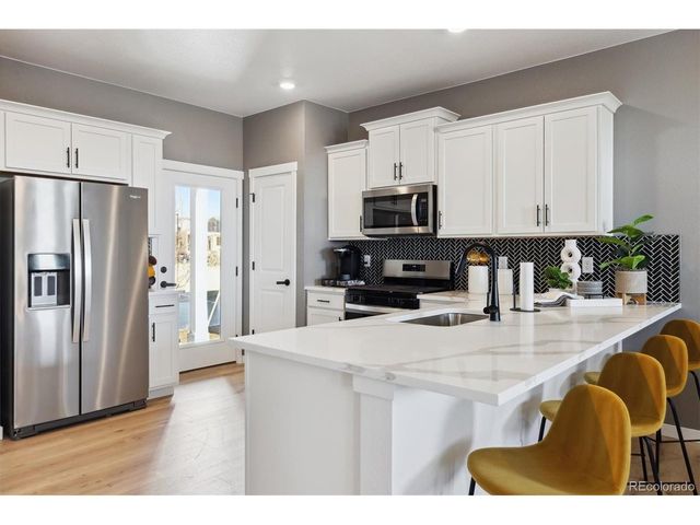 706 N Tempe St, Aurora, CO 80018
