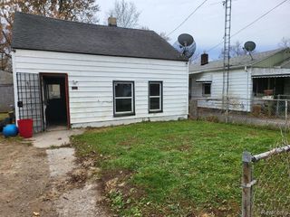 1377 Knickerbocker Avenue, Mount Morris, MI 48505