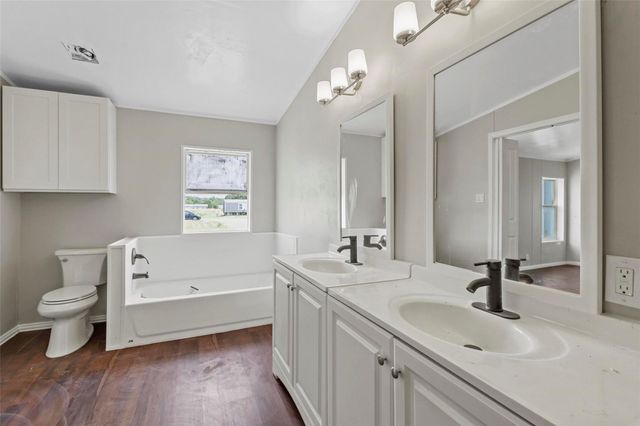 116 Harvest Moon Court, Springtown, TX 76082