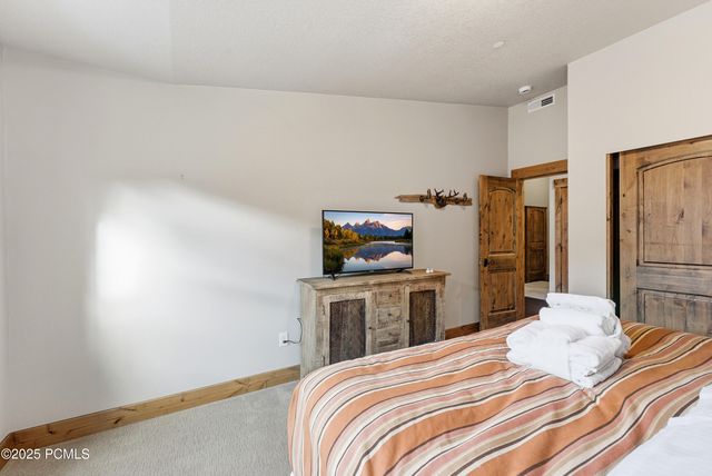 1288 Deer Park Circle 302, Heber City, UT 84032