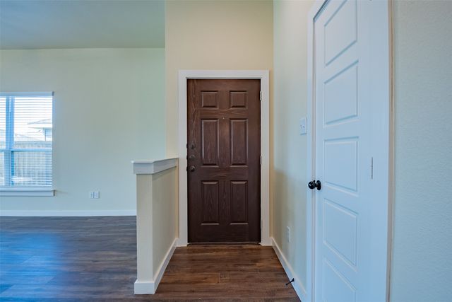 728 Wheatfield Drive 724, Venus, TX 76084