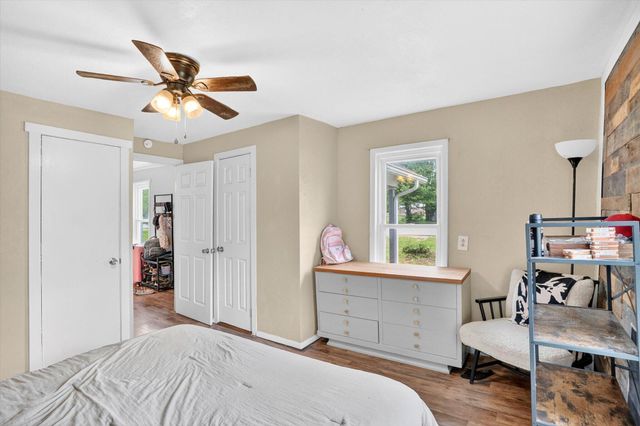 407 S Clarke Avenue, Clever, MO 65631