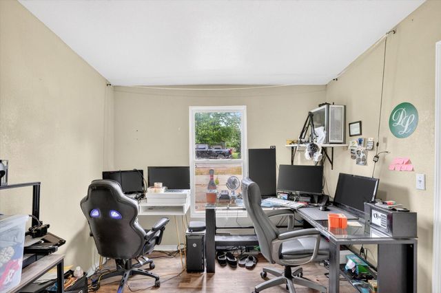 407 S Clarke Avenue, Clever, MO 65631