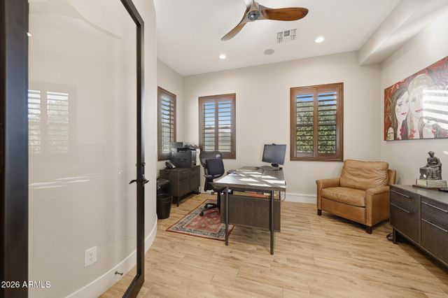 266 E LADDOOS Avenue, Queen Creek, AZ 85140