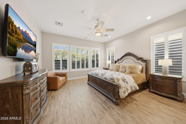 266 E LADDOOS Avenue, Queen Creek, AZ 85140