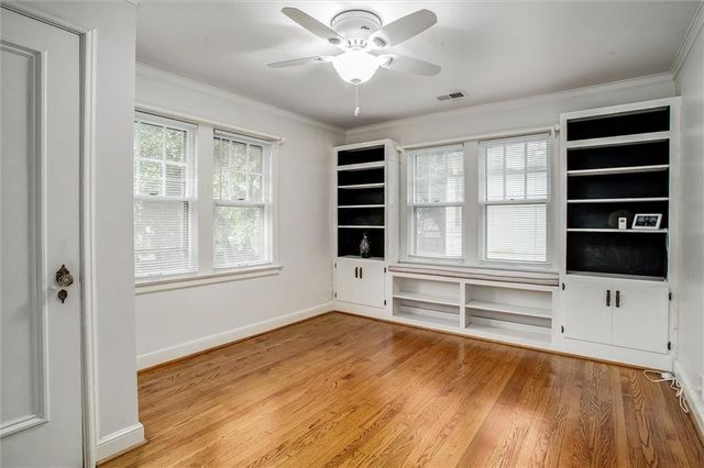 646 W 70th Terrace, Kansas City, MO 64113