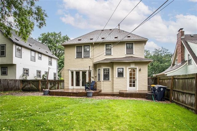 646 W 70th Terrace, Kansas City, MO 64113