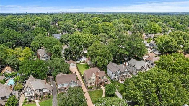 646 W 70th Terrace, Kansas City, MO 64113