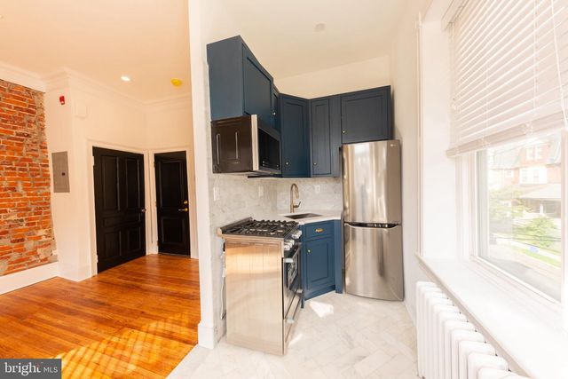 815 S 49TH ST, Philadelphia, PA 19143