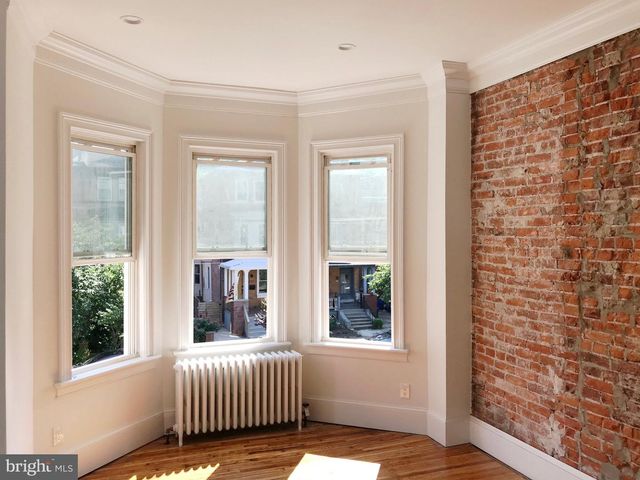 815 S 49TH ST, Philadelphia, PA 19143