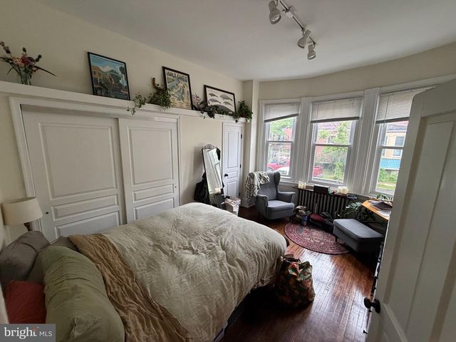 815 S 49TH ST, Philadelphia, PA 19143