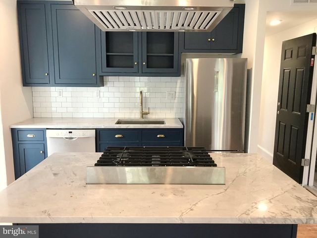 815 S 49TH ST, Philadelphia, PA 19143