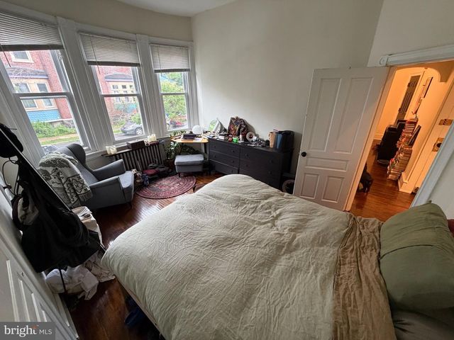 815 S 49TH ST, Philadelphia, PA 19143