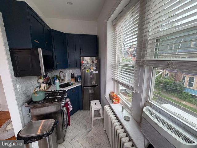 815 S 49TH ST, Philadelphia, PA 19143