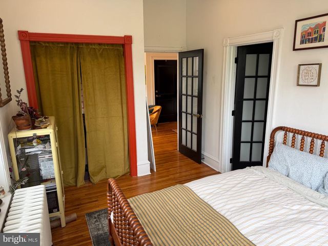 815 S 49TH ST, Philadelphia, PA 19143