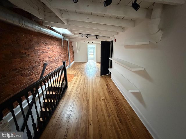 815 S 49TH ST, Philadelphia, PA 19143