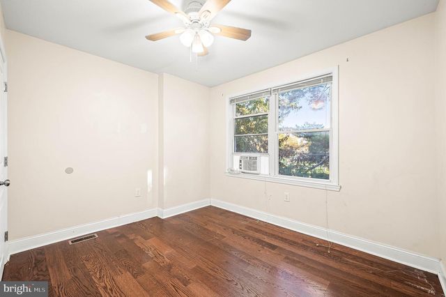 1828 DALLAS ST, Philadelphia, PA 19126