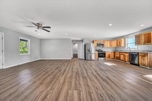 1884 Skinnell Mill RD, Bedford, VA 24523