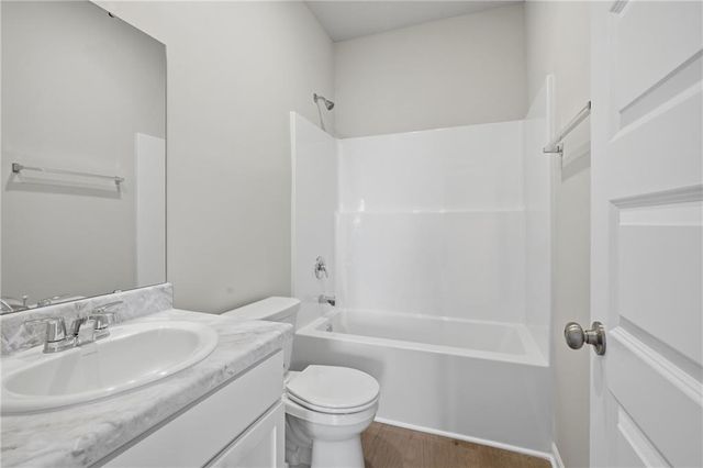 588 W Bluebird Street, Gardner, KS 66030