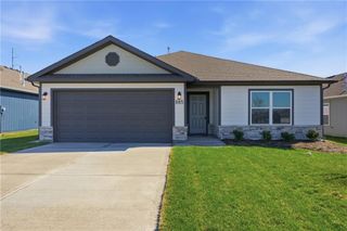 588 W Bluebird Street, Gardner, KS 66030