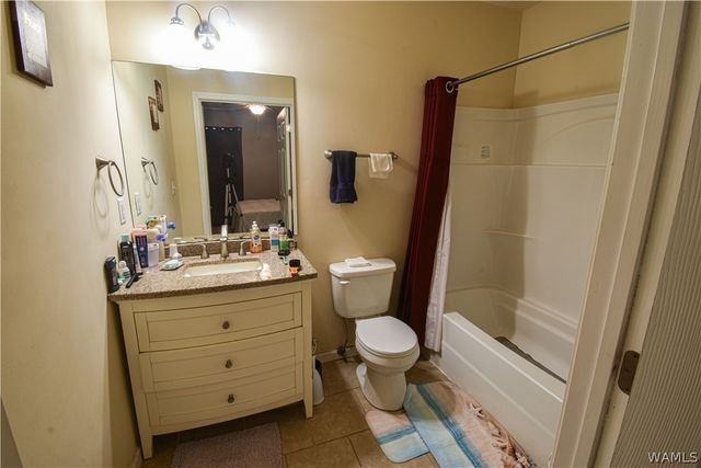 313 26th E, Tuscaloosa, AL 35404