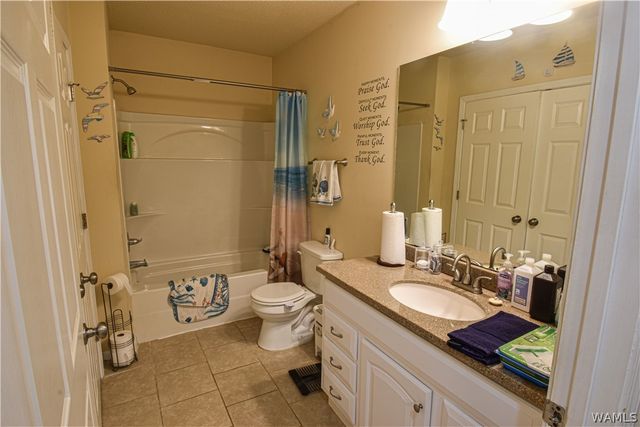 313 26th E, Tuscaloosa, AL 35404