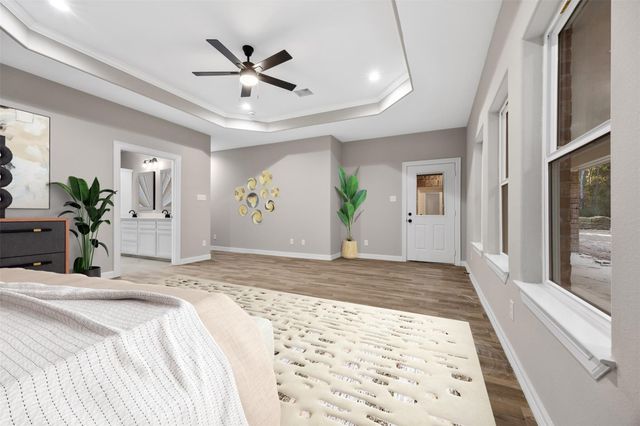 129 Fluorite Court, Huntsville, TX 77340