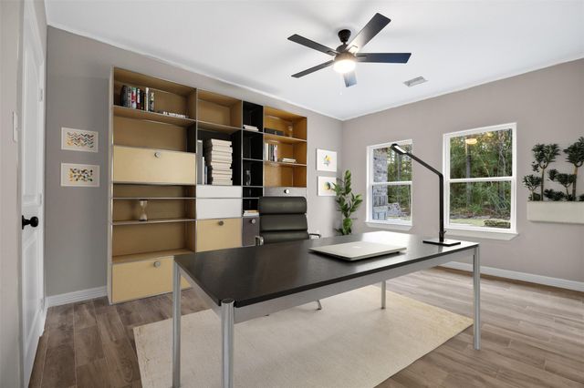 129 Fluorite Court, Huntsville, TX 77340