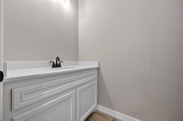 129 Fluorite Court, Huntsville, TX 77340