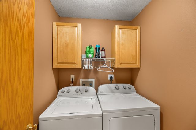 1405 W Jefferson Street, Winterset, IA 50273