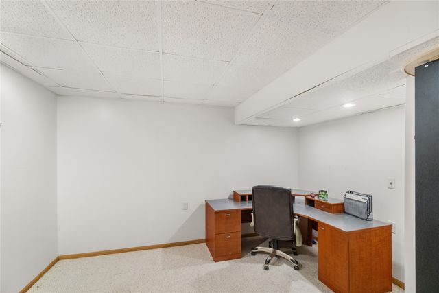 1405 W Jefferson Street, Winterset, IA 50273
