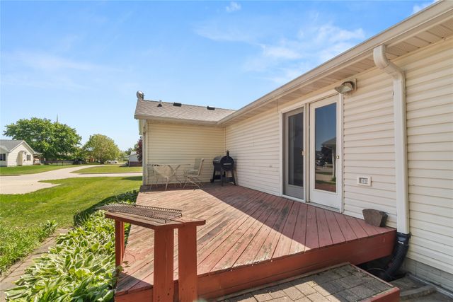 1405 W Jefferson Street, Winterset, IA 50273