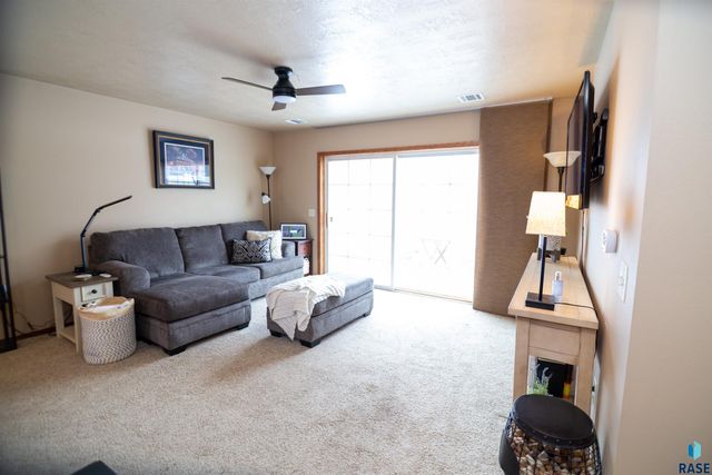 5309 W Boxwood Pl Place 57, Sioux Falls, SD 57107