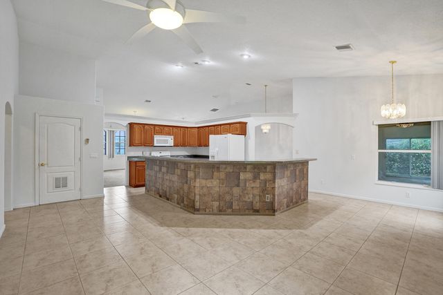 5825 NW Zenith Drive, Port St. Lucie, Port St Lucie, FL 34986