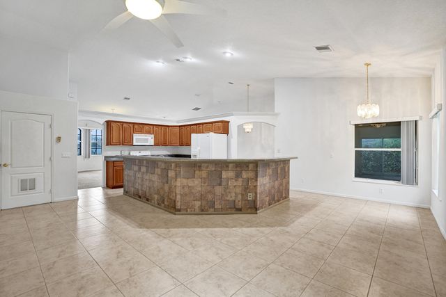 5825 NW Zenith Drive, Port St. Lucie, Port St Lucie, FL 34986