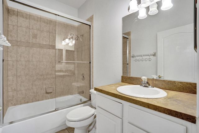 5825 NW Zenith Drive, Port St. Lucie, Port St Lucie, FL 34986