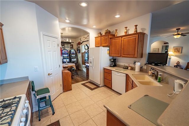 2136 Buena Vista Drive, Kingman, AZ 86401