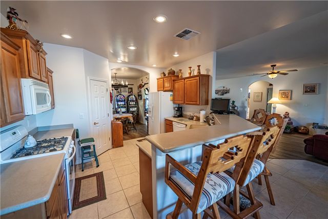 2136 Buena Vista Drive, Kingman, AZ 86401